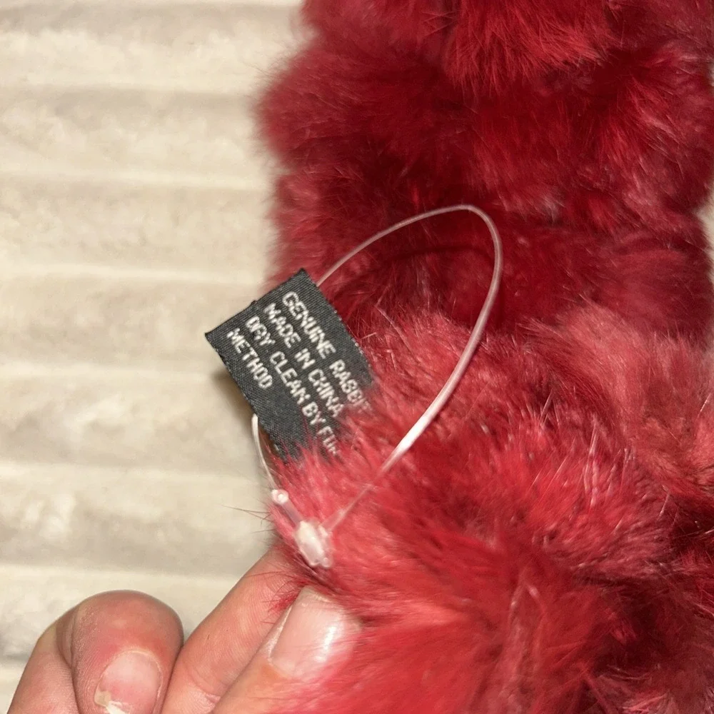 CEJON GENUINE RABBIT FUR POM POM Red 60